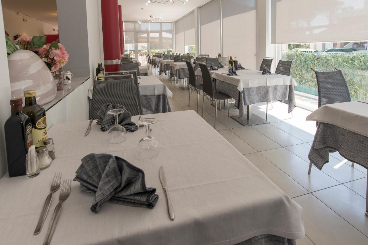 Hotel Atene Lido di Jesolo Exteriér fotografie