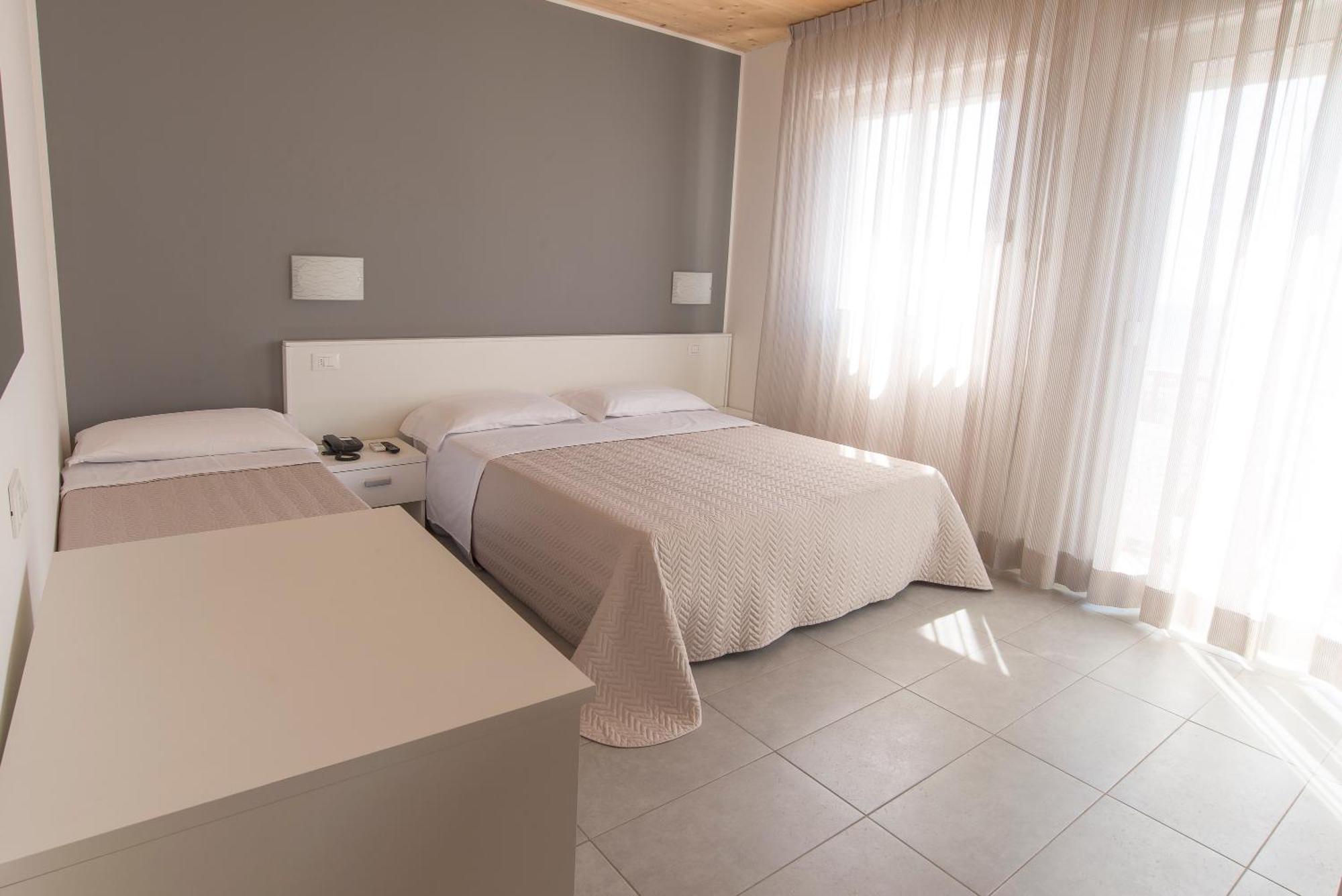 Hotel Atene Lido di Jesolo Exteriér fotografie